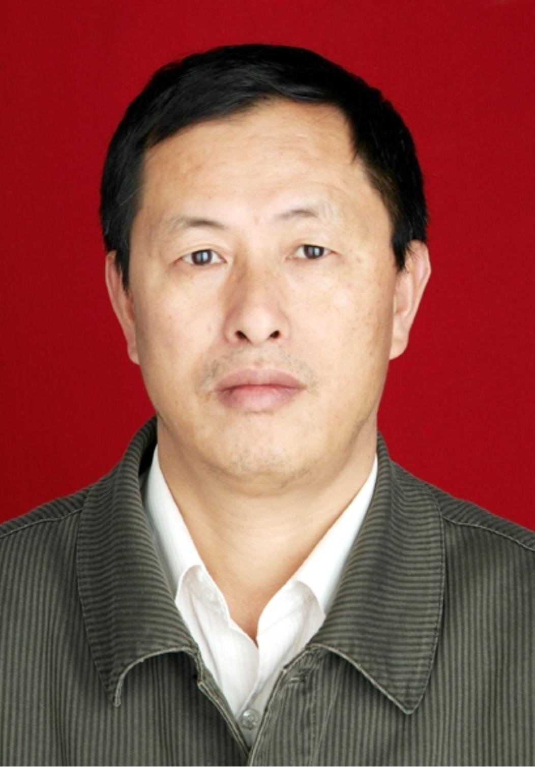 Yulong Yin